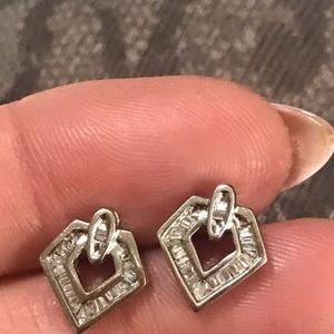 14k white gold and diamond earrings